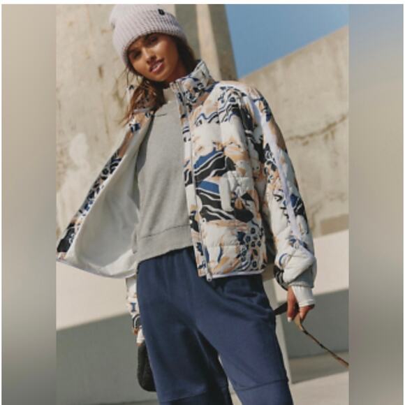 Free People Movement Pippa Packable Jacket Puffer Size XS - Picture 4 of 6